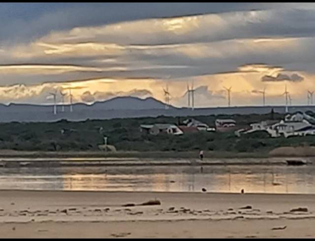 3 BEDROOM HOUSE FOR SALE IN ASTON BAY